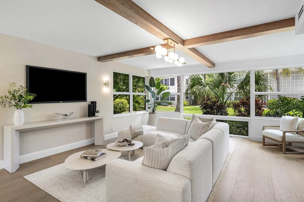 320 S OCEAN BOULEVARD #LC Delray Beach, FL 33483