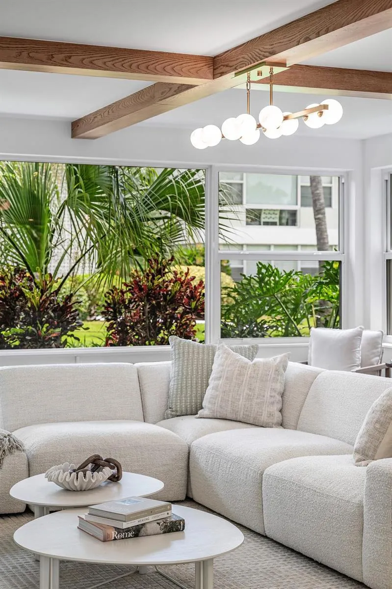 320 S OCEAN BOULEVARD #LC Delray Beach, FL 33483