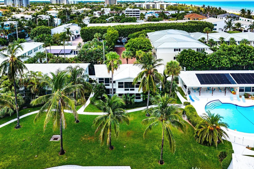 320 S OCEAN BOULEVARD #LC Delray Beach, FL 33483