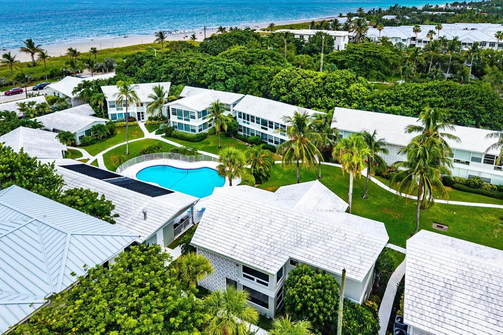 320 S OCEAN BOULEVARD #LC Delray Beach, FL 33483
