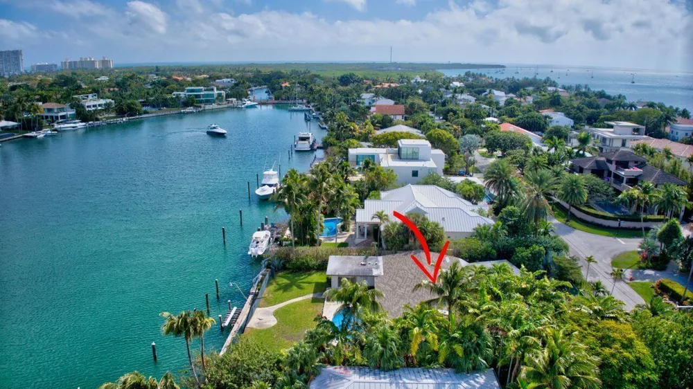 631 Mashta Drive Key Biscayne, FL 33149