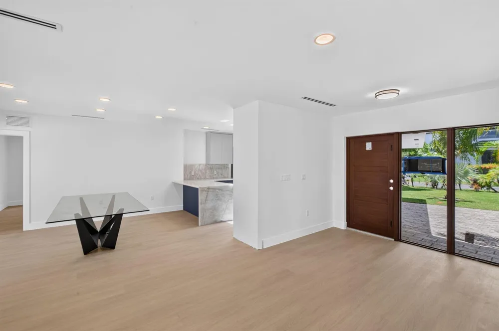 631 Mashta Drive Key Biscayne, FL 33149