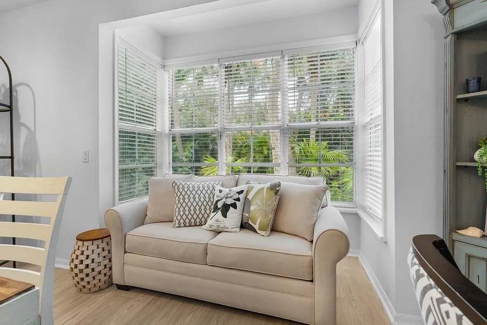 1260 PALMETTO COURT #106 Vero Beach, FL 32963