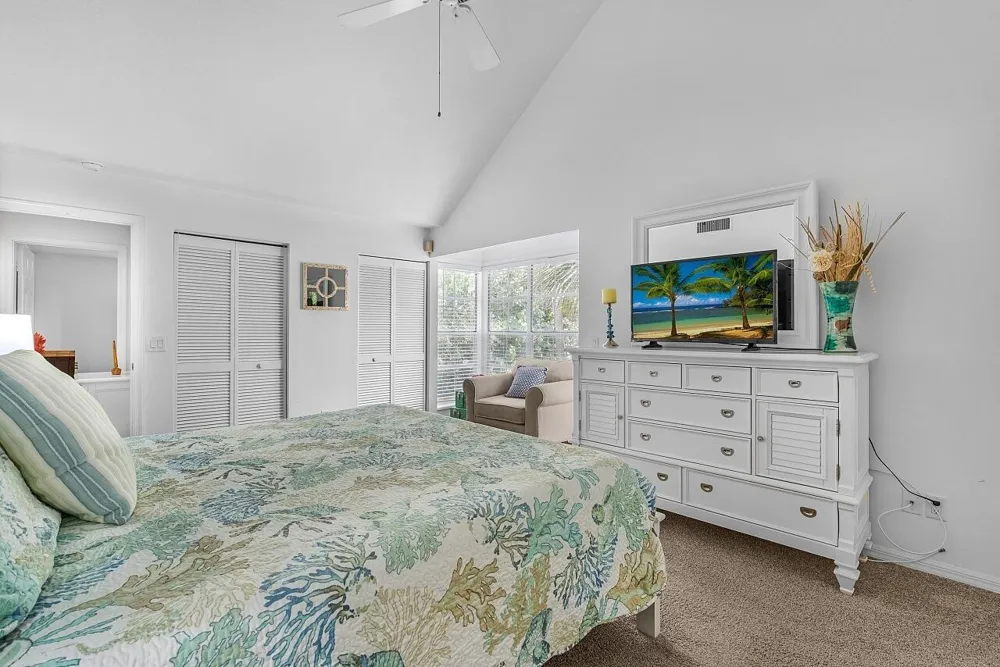 1260 PALMETTO COURT #106 Vero Beach, FL 32963