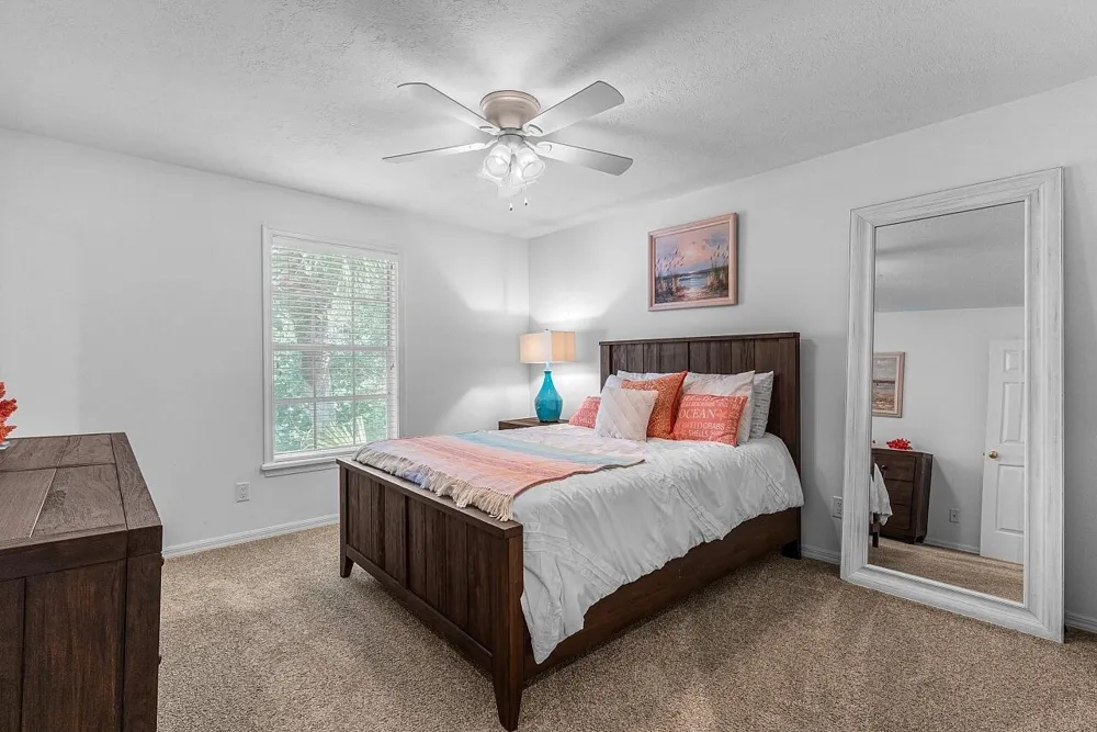 1260 PALMETTO COURT #106 Vero Beach, FL 32963