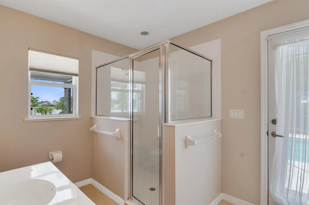 1025 SOUTHLAKES WAY SW Vero Beach, FL 32968