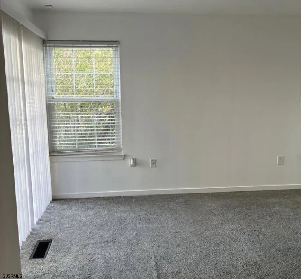 310 Heather Croft Egg Harbor Township, NJ 08234