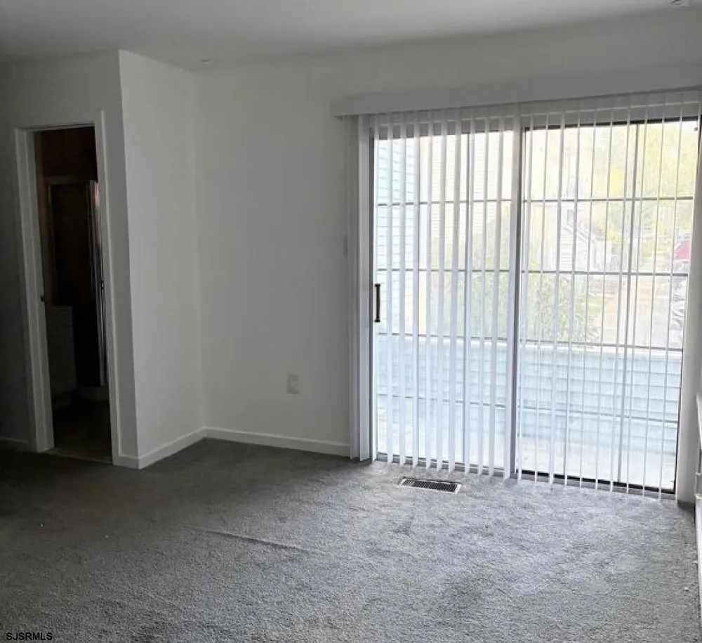 310 Heather Croft Egg Harbor Township, NJ 08234