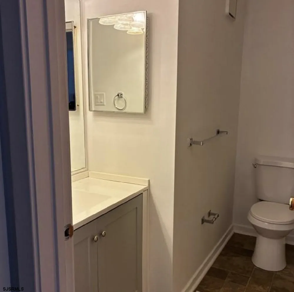 310 Heather Croft Egg Harbor Township, NJ 08234