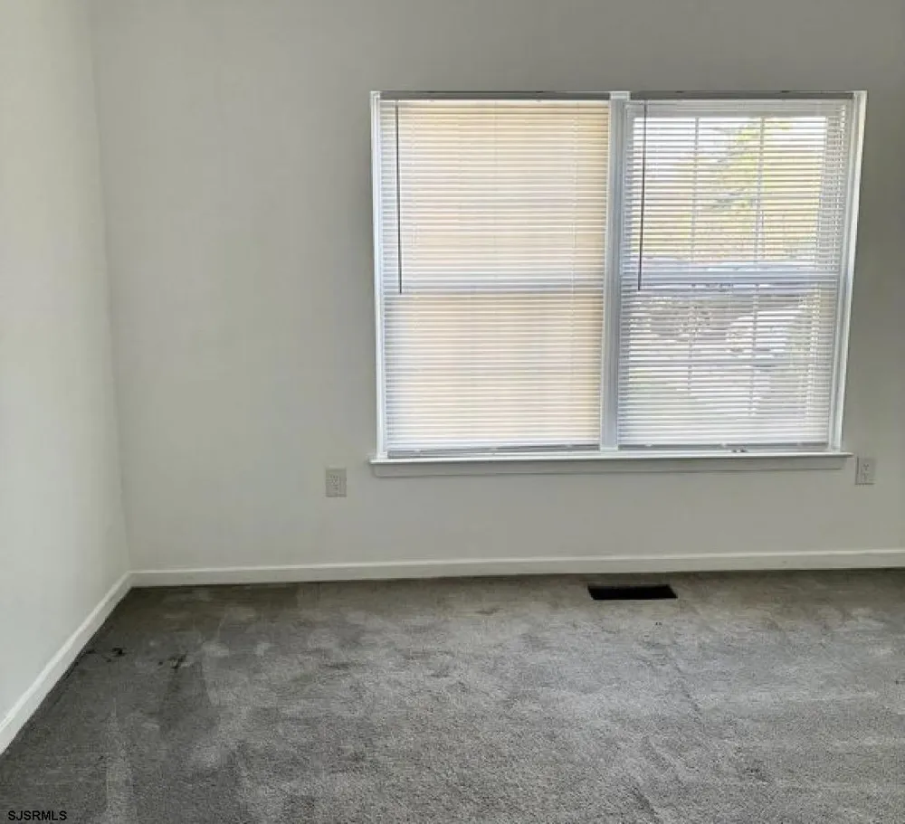 310 Heather Croft Egg Harbor Township, NJ 08234
