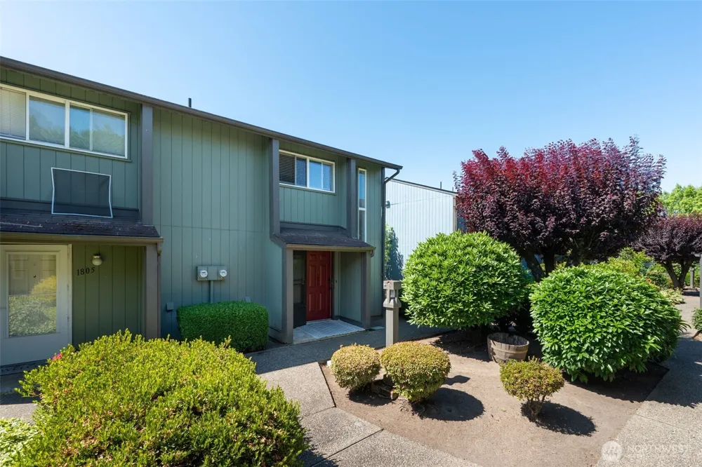 1801 M STREET NE #1807 Auburn, WA 98002