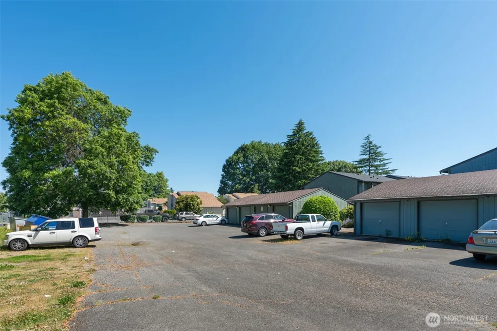 1801 M STREET NE #1807 Auburn, WA 98002