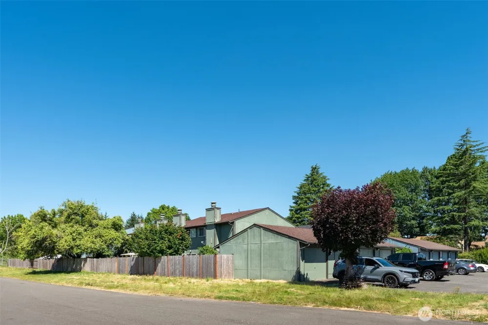 1801 M STREET NE #1807 Auburn, WA 98002