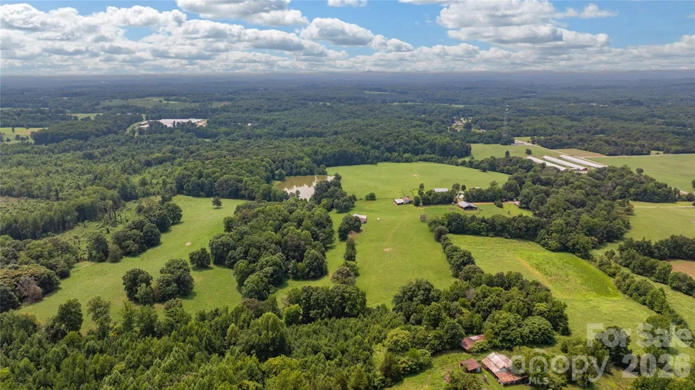 4988 Amick Lane Liberty, NC 27298