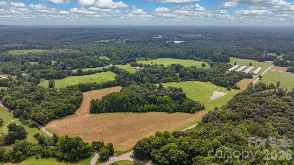 4988 Amick Lane Liberty, NC 27298