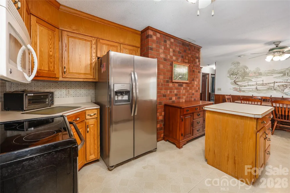 4988 Amick Lane Liberty, NC 27298