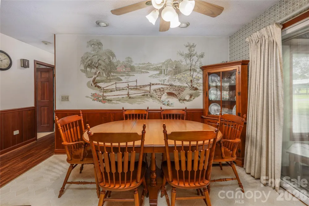 4988 Amick Lane Liberty, NC 27298
