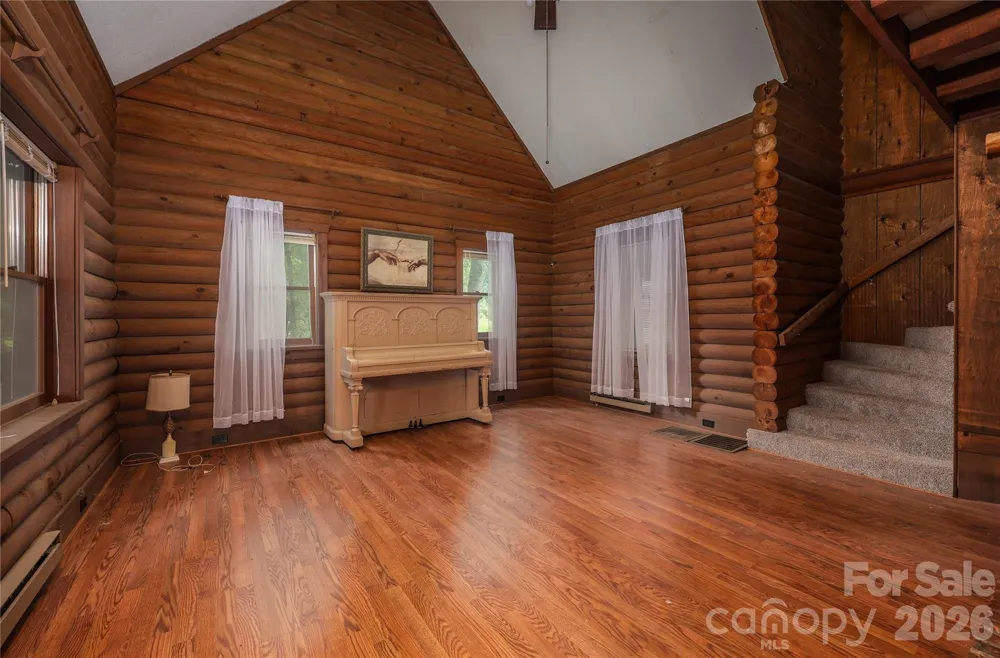 4988 Amick Lane Liberty, NC 27298