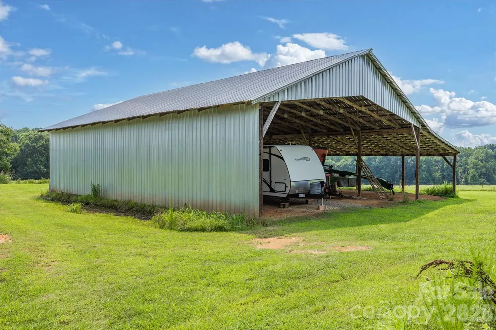 4988 Amick Lane Liberty, NC 27298