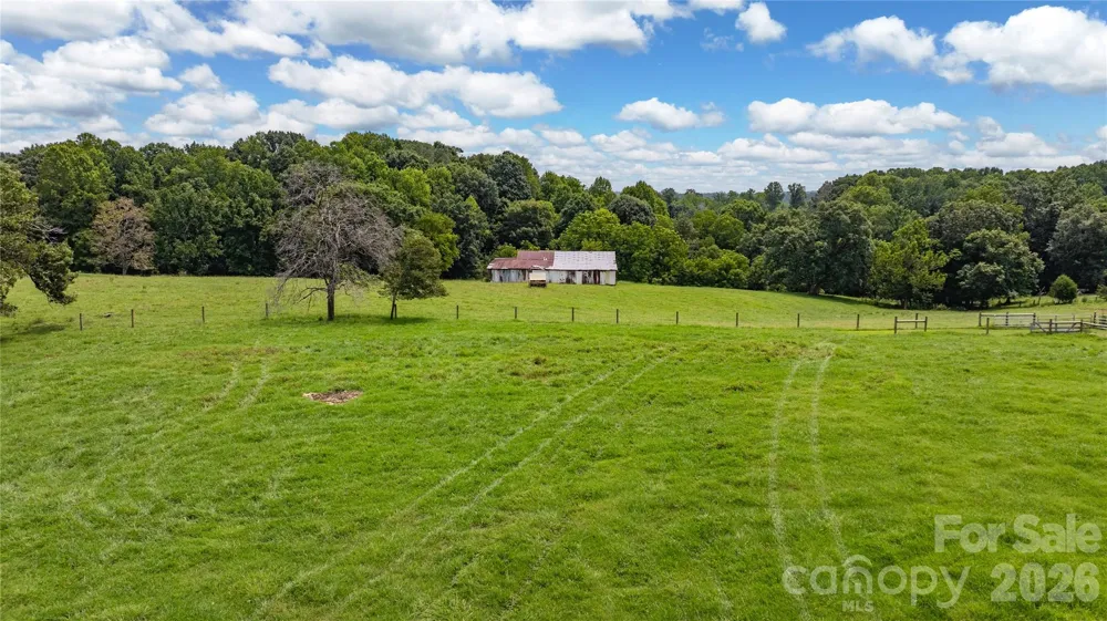 4988 Amick Lane Liberty, NC 27298