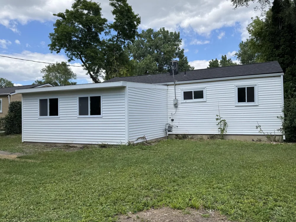 1613 Harvest Lane Ypsilanti, MI 48198
