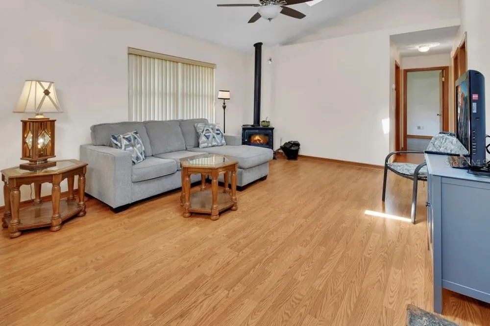 750 OAK TERRACE Orange City, FL 32763
