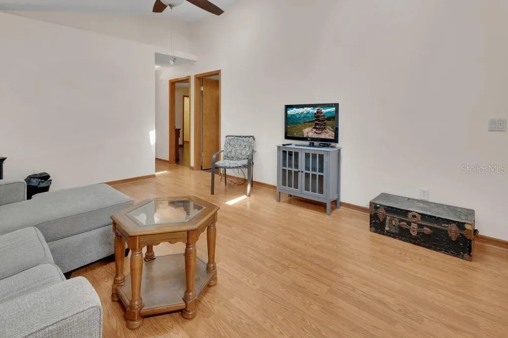 750 OAK TERRACE Orange City, FL 32763