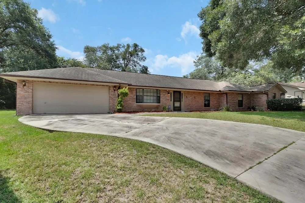750 OAK TERRACE Orange City, FL 32763