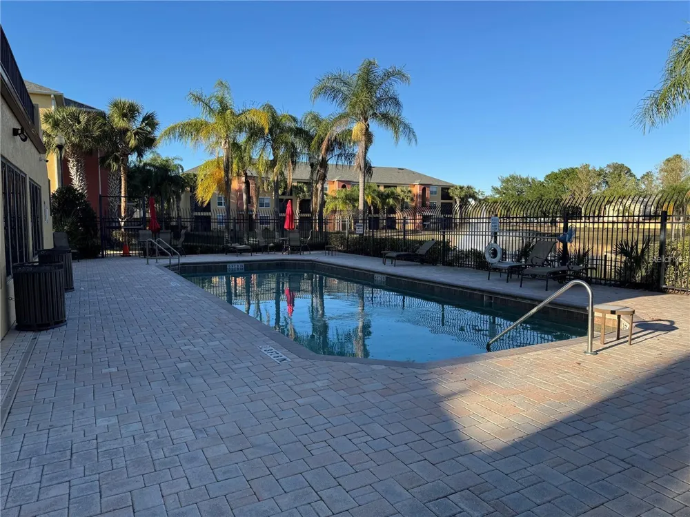 10831 WINDSOR WALK DRIVE #1210 Orlando, FL 32837