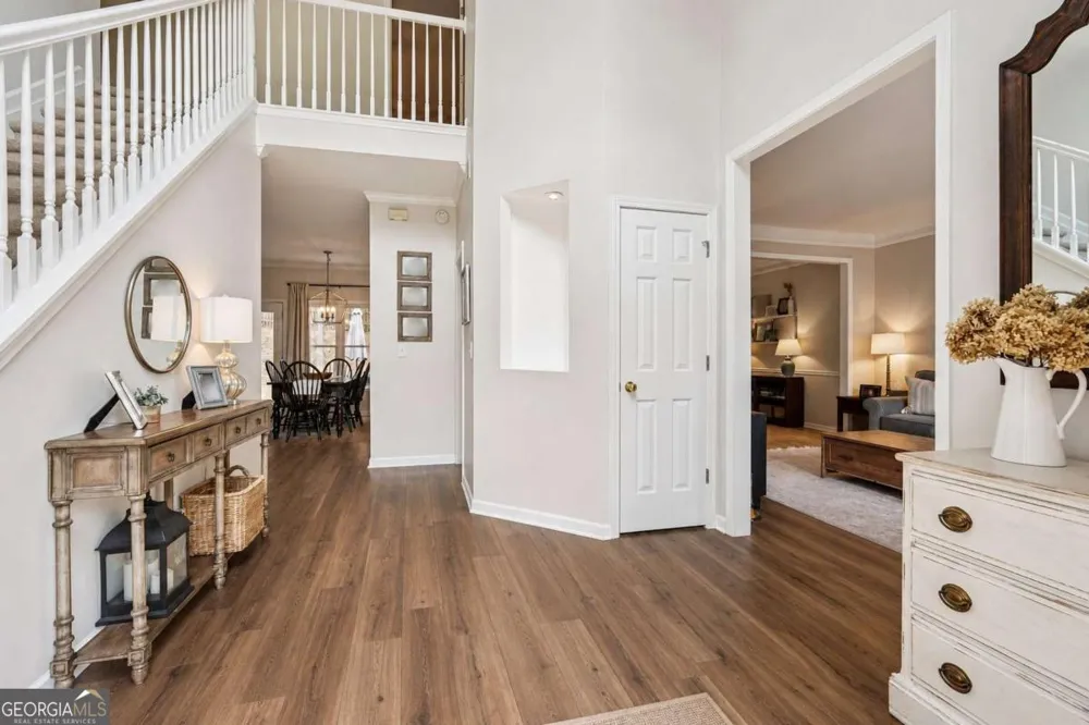 605 Silverberry LN Sugar Hill, GA 30518