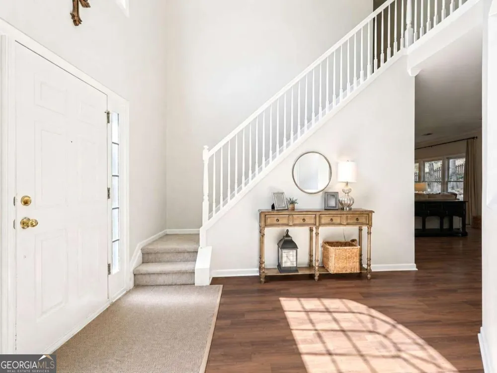 605 Silverberry LN Sugar Hill, GA 30518