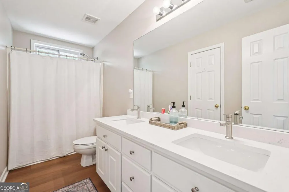 605 Silverberry LN Sugar Hill, GA 30518