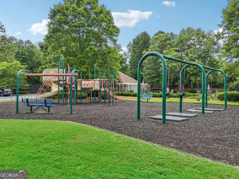 605 Silverberry LN Sugar Hill, GA 30518