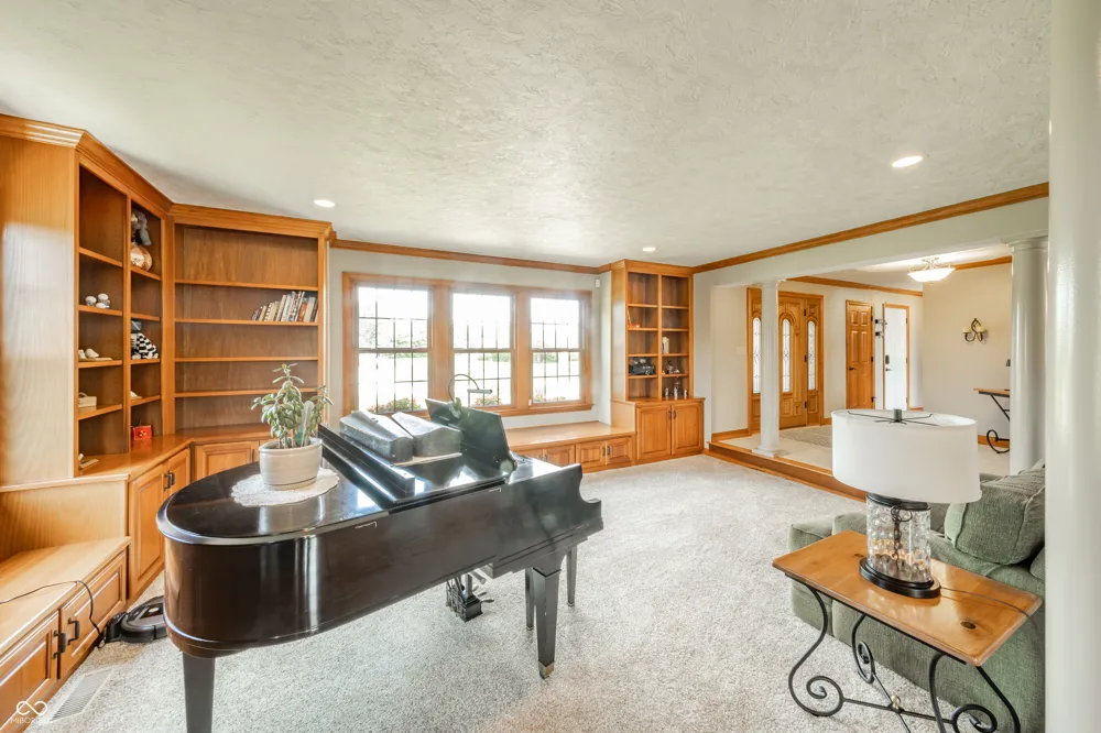6302 Woodchuck Drive Pendleton, IN 46064