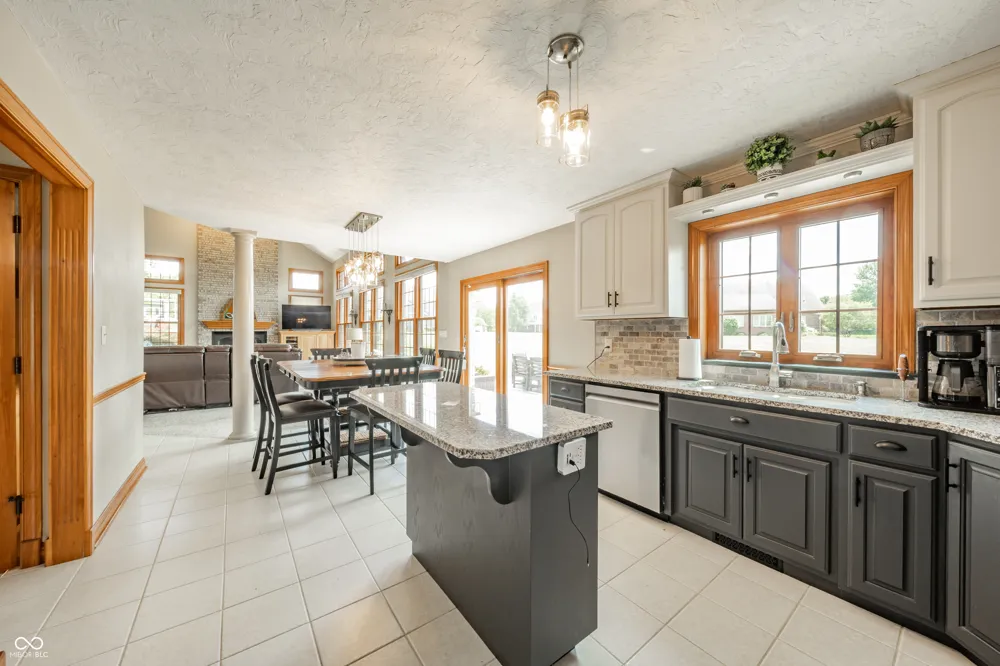 6302 Woodchuck Drive Pendleton, IN 46064