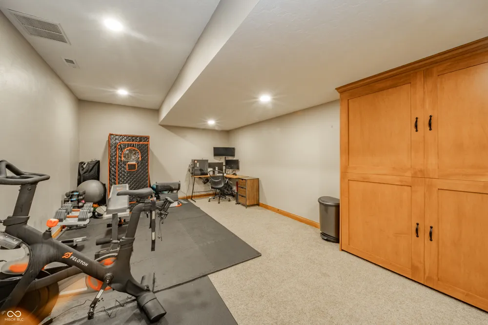 6302 Woodchuck Drive Pendleton, IN 46064