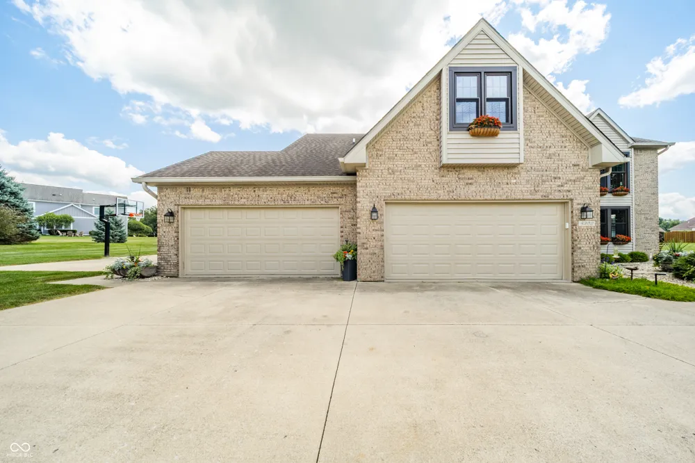 6302 Woodchuck Drive Pendleton, IN 46064