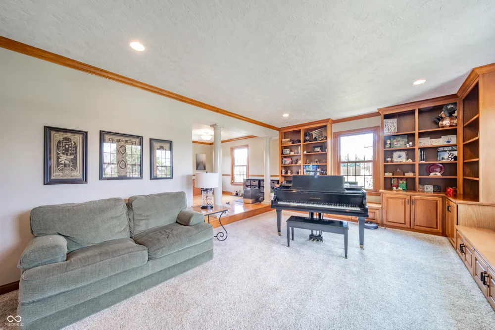 6302 Woodchuck Drive Pendleton, IN 46064