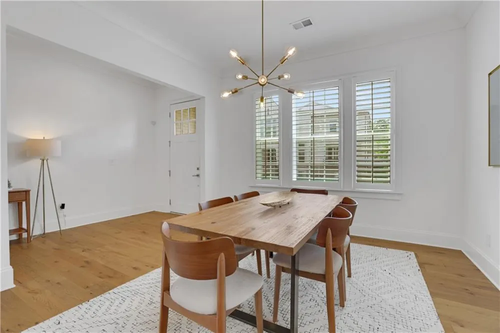 2356 Tilbury Drive Brookhaven, GA 30319