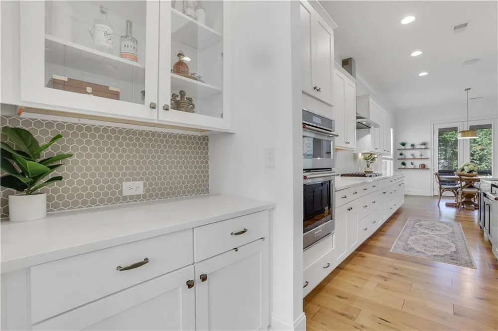 2356 Tilbury Drive Brookhaven, GA 30319