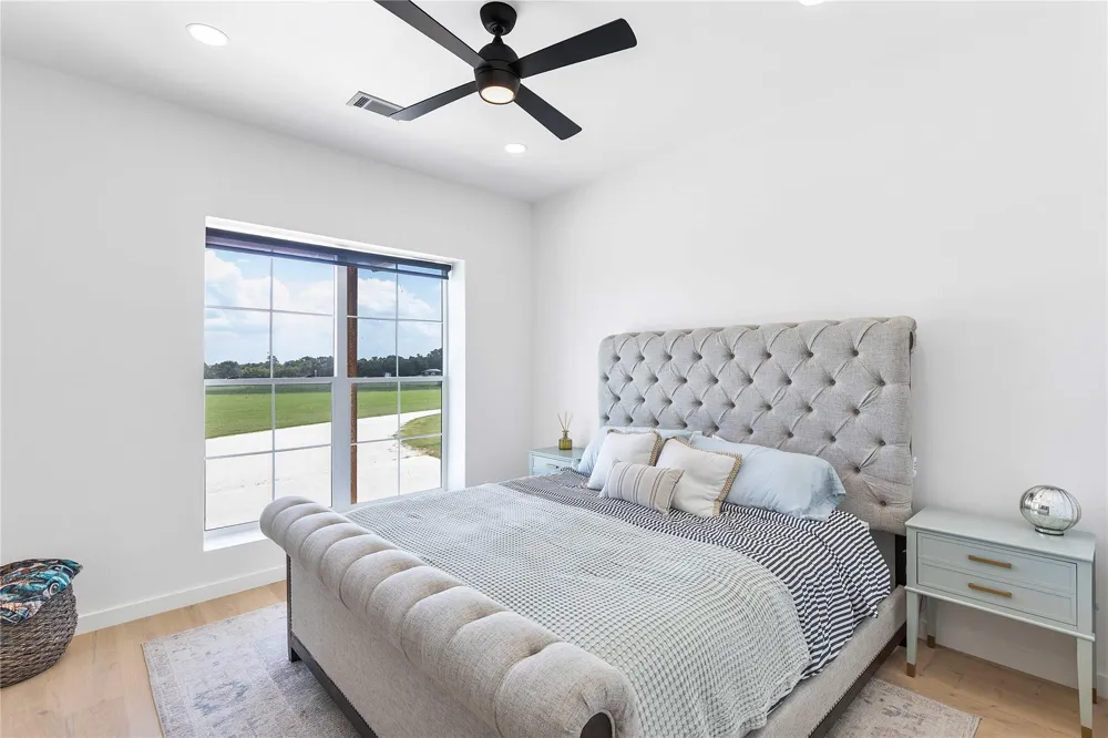 1221 Rock Creek Drive Willis, TX 77378