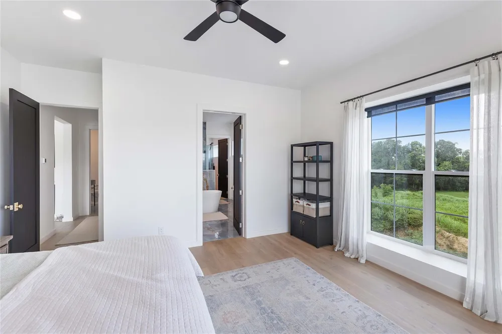 1221 Rock Creek Drive Willis, TX 77378