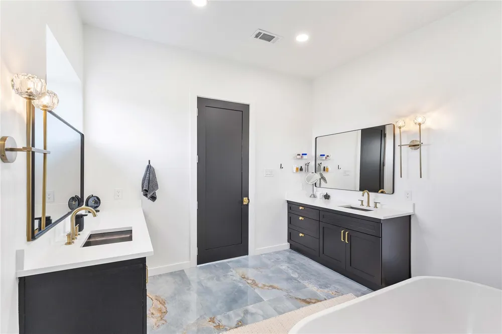 1221 Rock Creek Drive Willis, TX 77378