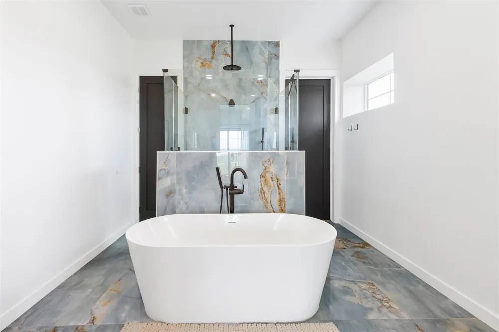 1221 Rock Creek Drive Willis, TX 77378