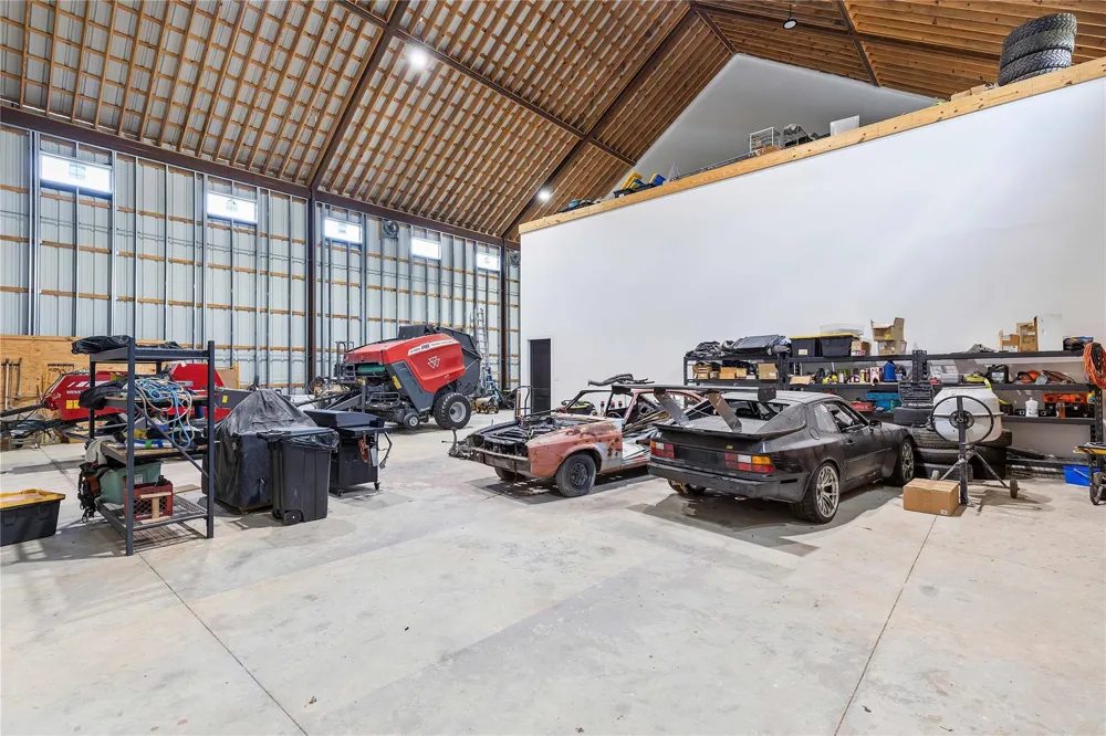 1221 Rock Creek Drive Willis, TX 77378