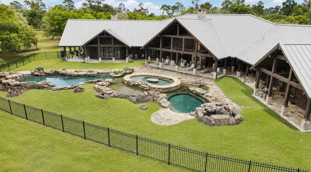 Timberline Dr Hillister, TX 77624