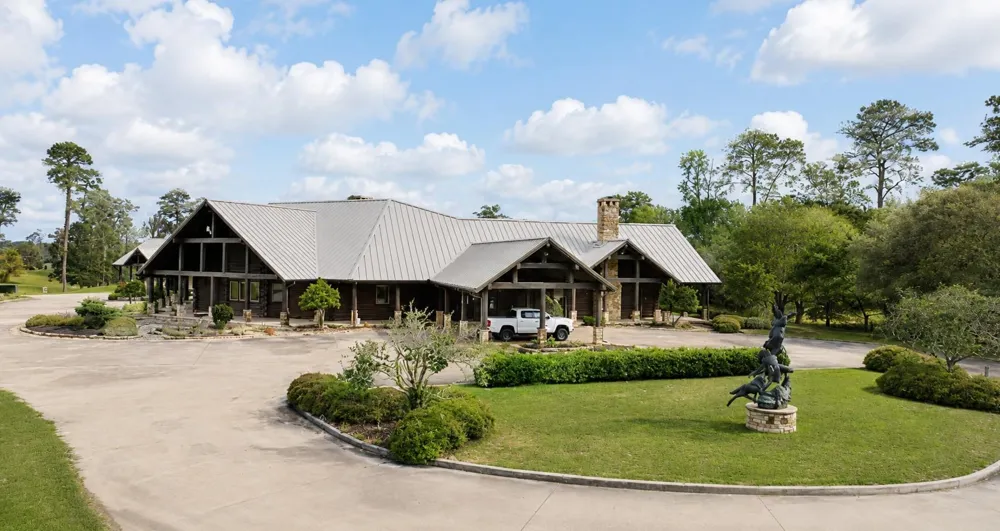 Timberline Dr Hillister, TX 77624