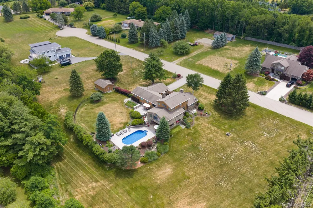 11 Potters Lane Lagrangeville, NY 12540
