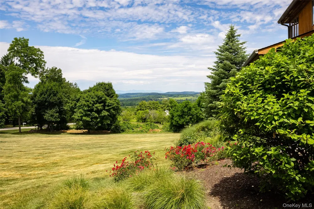 11 Potters Lane Lagrangeville, NY 12540