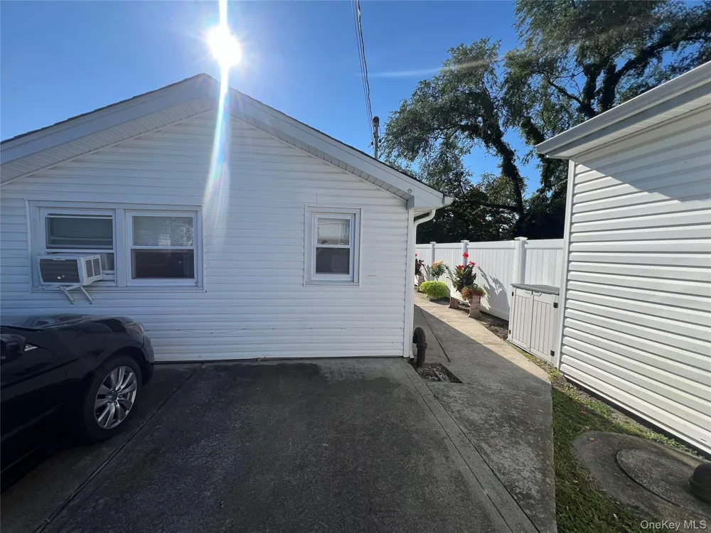 79 Radcliffe Road #2 Island Park, NY 11558